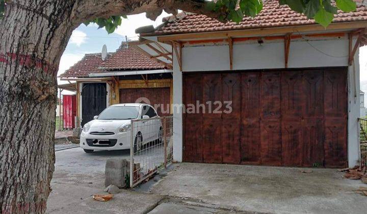 Rumah Usaha Posisi Hook Lokasi Nol Jalan Raya Kanigoro Blitar 1