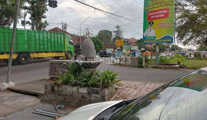 Rumah Usaha Posisi Hook Lokasi Nol Jalan Raya Kanigoro Blitar 2