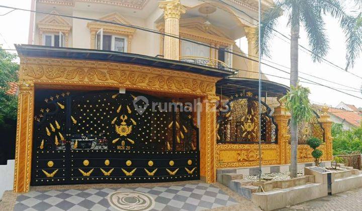 RUMAH CLASSIC FULL FURNISHED DI GAYUNGAN MENANGGAL- JAMBANGAN 1