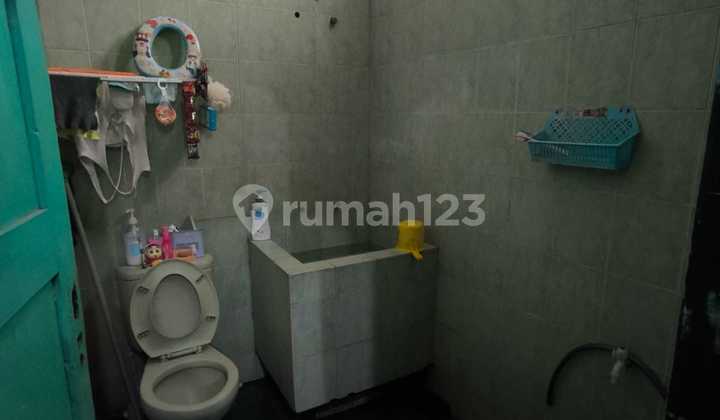 Rumah Murah Strategis Siap Huni di Jalan Pakis Surabaya 2