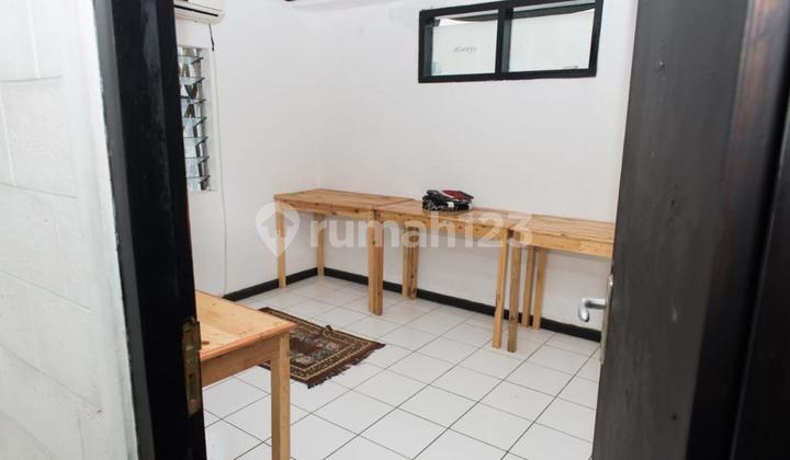 House on Main Road Dipati Ukur Bandung - Very Strategic!!! 2