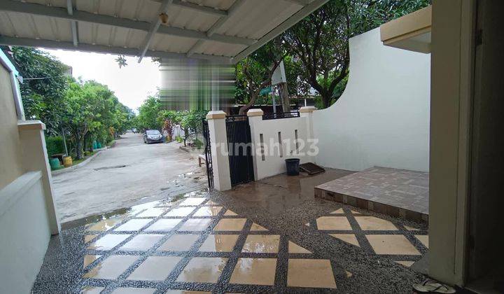 Rumah dekat mesjid Aljabar, sumarecon Bandung 2