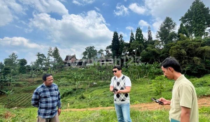 For Sale 700m2 Land with SHM in Cisarua, Puncak, Bogor