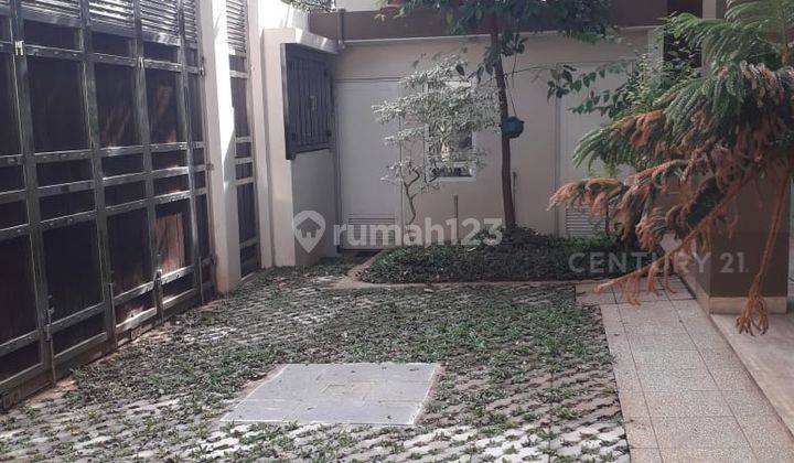 Rumah Untuk Hunian Atau Kost Hanya 750m Dari Menara BNI  2