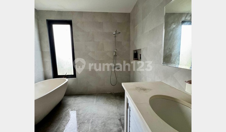 Hunian Modern Minimalis di Kerobokan Dekat Sekolah Lentera Kasih 2