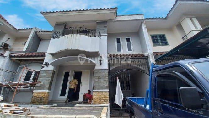 [FOR SALE] Rumah 2 Lantai Dalam Komplek Mewah Cibubur 1