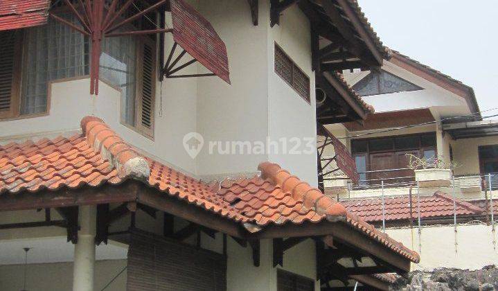 Jual cepat Rumah asri 3 Lantai di Jatipadang  2