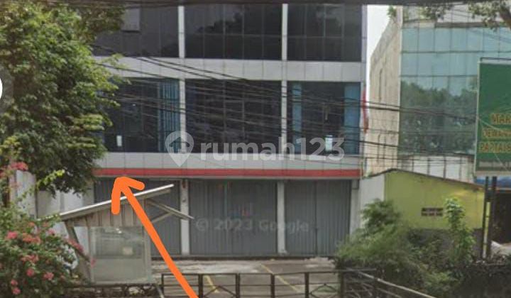 Di sewakan Ruko 3 lantai available only 1 unit di pasar Minggu raya