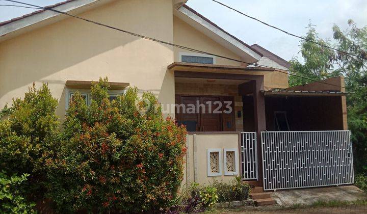 Jual rumah komplek serua indah Ciputat  1