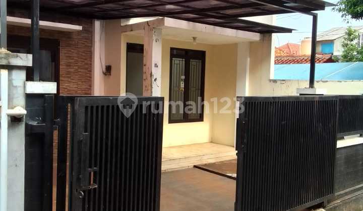 Jual Cepat Rumah 1,5 Lantai Di Beji Kukusan Depok Dekat Ui