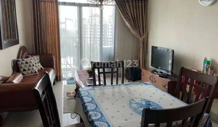 Apartemen Hampton Park City View Semi Furnished 1