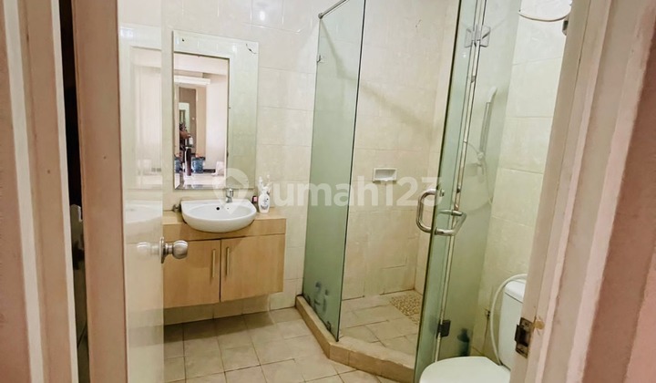 Apartemen The Cosmo Mansion Dekat Thamrin City View Pool 2