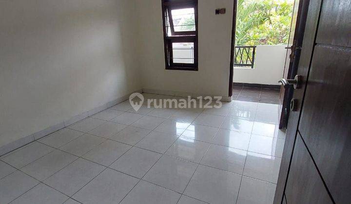 Rumah Minimalis 3 Lantai Cocok Tempat Tinggal Atau Kantor  Di Tebet 2