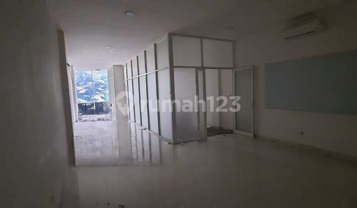 Ruko Modern Di Duren Tiga Cocok Untuk Kantor  2