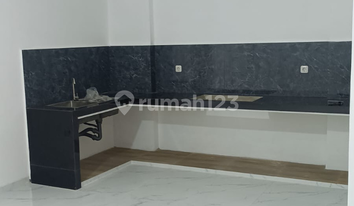 For Sale Citra 3 House Fully Renovated Move-In Ready Just Bring Your Suitcase 2