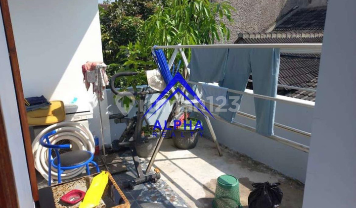 Rumah 2 Lantai Bisa Dijadikan Kosan dekat RSUD Otista Rumah SHM - Sertifikat Hak Milik di Perumahan Gading Tutuka, Soreang Unfurnished Bagus