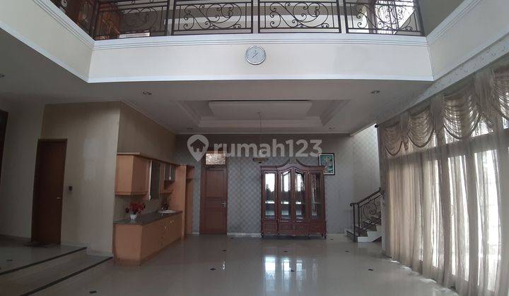 Disewakan Rumah Lux Area Turangga 2 Lantai 1