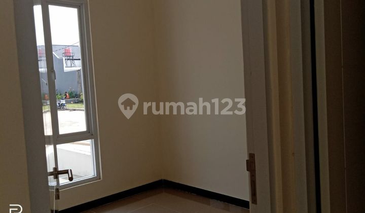 For Rent House In Taman Kopo Indah V Ready to Live In