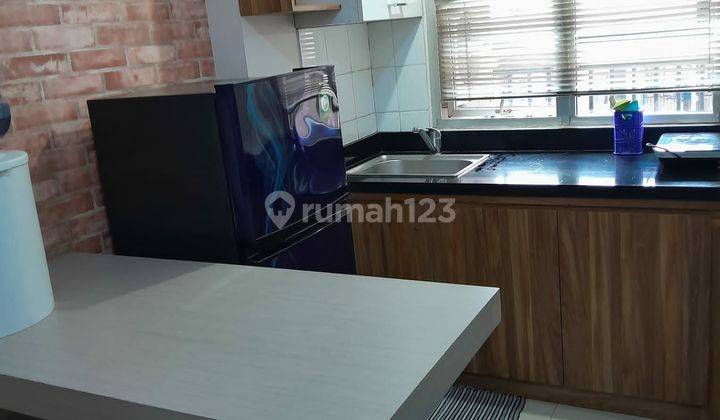 Disewakan Apartemen Sudirman Suite 2 BR Furnish 2