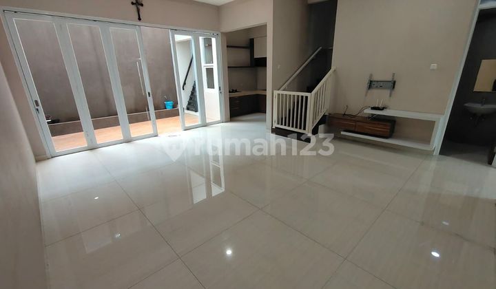 Dijual Rumah Lux Minimalis Area Kembar Siap Huni