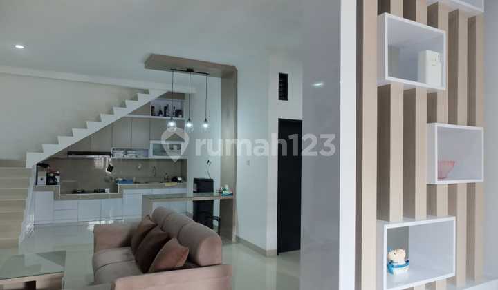 Rumah Taman Kopo Ketapang 2