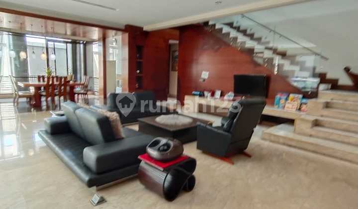 Rumah Lux Singgasana Pradana Full Furnish 1