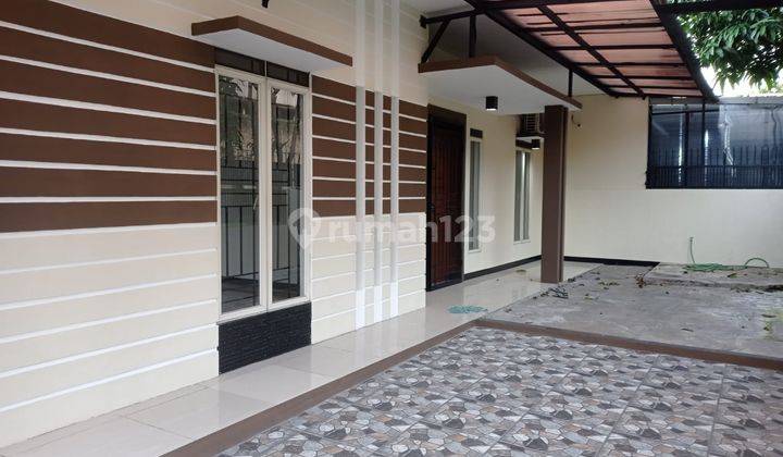 Rumah Taman Holis Indah Siap Huni 1