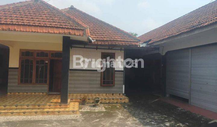 RUMAH PRAKTEK BIDAN 1