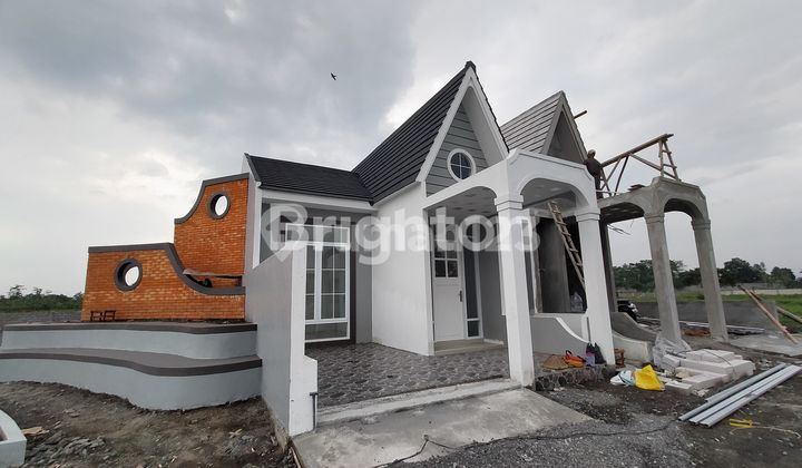 Rumah mewah pusat kota Lumajang 1