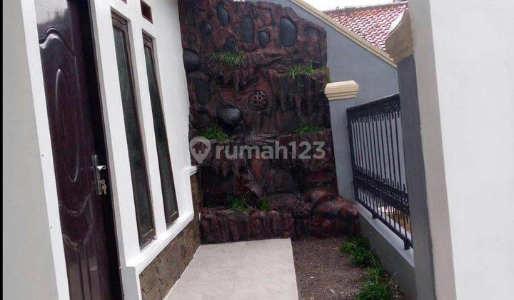 Rumah 2 Lantai Akses Tol Soreang di Gandasari, Katapang, Bandung 10