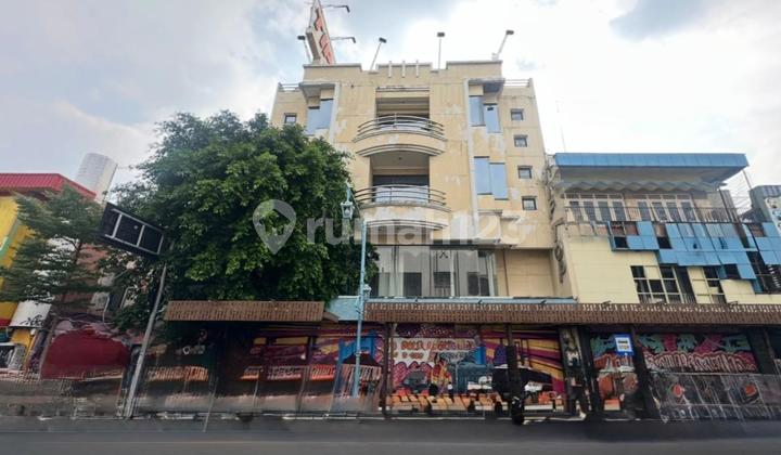 Ruko Murah 4 Lantai Tengah Kota Solo Gatot Subroto Ruko Murah 4 Lantai Tengah Kota Solo Gatot Subroto