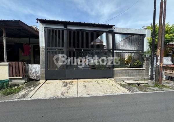 Cheap House Rent Near The Park Mall Solo Baru Grogolbaru Cheap House Rent Near The Park Mall Solo Baru Grogolbaru