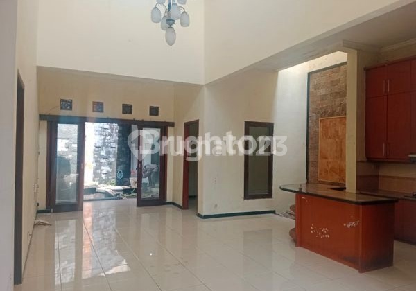 Cheap House Rentals in Solo Serengan City Center 2
