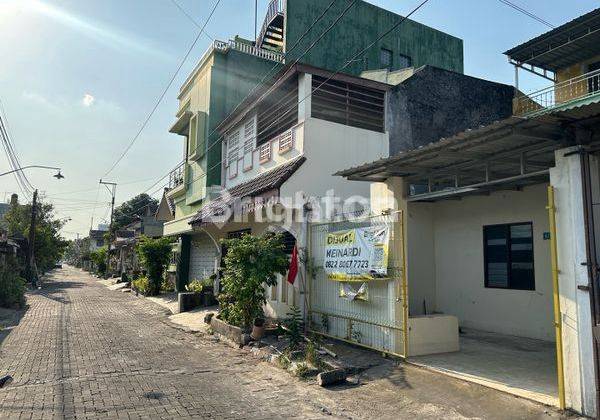 Rumah Murah Solo Baru Dekat Pakuwon dan The Park Mall 2