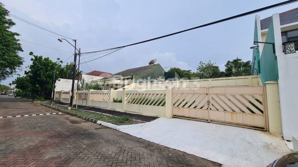Affordable Land in Solo Baru Near Pakuwon and The Park Mall Grogol Affordable Land in Solo Baru Near Pakuwon and The Park Mall Grogol