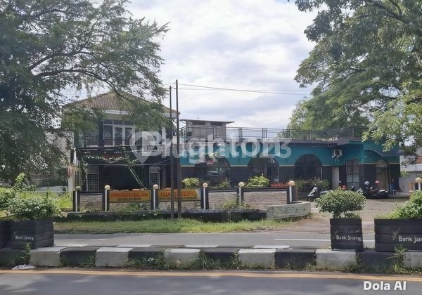 Strategic Affordable Commercial Space in Laweyan Solo City Strategic Affordable Commercial Space in Laweyan Solo City