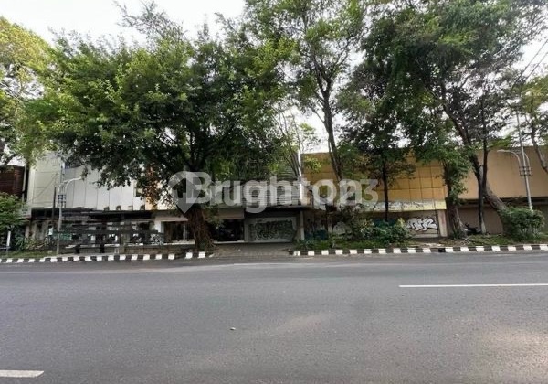 Good Strategic Ruko on Slamet Riyadi Street, Solo City Good Strategic Ruko on Slamet Riyadi Street, Solo City