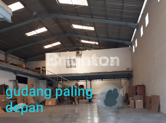 Jaya Wijaya Mojosongo Jebres Solo Cheap Warehouse with Container Access