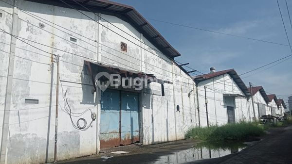 Cheap Strategic Warehouse Ready to Use Waru Sidoarjo Surabaya