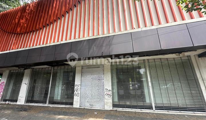 Affordable Strategic Shop House Rent Slamet Riyadi Solo City