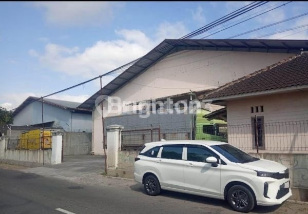 Sewa Gudang Akses Kontainer Dekat Pintu Tol Kartasura Sewa Gudang Akses Kontainer Dekat Pintu Tol Kartasura
