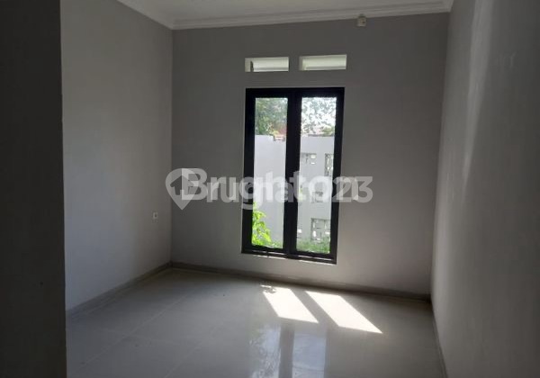 Rumah Baru 2 Lantai di Banyuanyar Banjarsari Solo 2