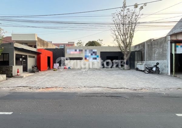 Sewa Ruang Usaha Murah Strategis Tengah Kota Solo Laweyan Sewa Ruang Usaha Murah Strategis Tengah Kota Solo Laweyan