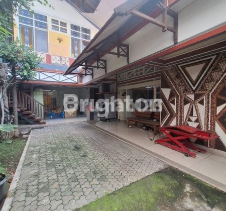 Strategic 2-Story Hook House in Sumber Banjarsari Solo 2