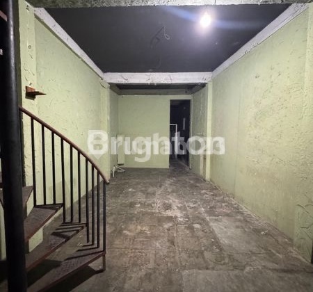 Cheap Shop Rental in a Busy Area, Gatot Subroto, Serengan, Solo