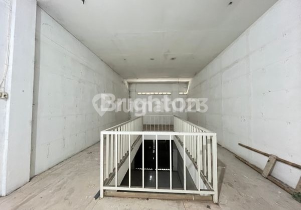 Cheap Shop House Rent in Crowded Area Solo Baru Grogol Sukoharjo