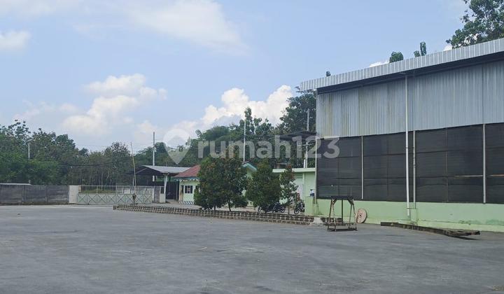 Container Access Factory Near Boyolali Toll Gate Container Access Factory Near Boyolali Toll Gate