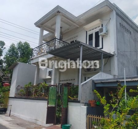 Rumah Murah 2 Lantai Bonus Cafe Tengah Kota Solo Laweyan Rumah Murah 2 Lantai Bonus Cafe Tengah Kota Solo Laweyan