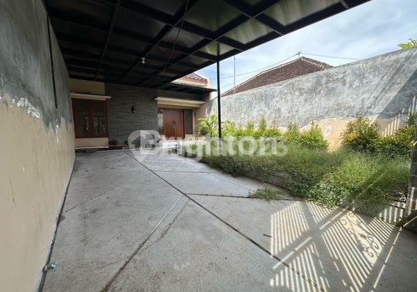 Cheap House Rent Near The Park Mall Solo Baru Grogolbaru Cheap House Rent Near The Park Mall Solo Baru Grogolbaru