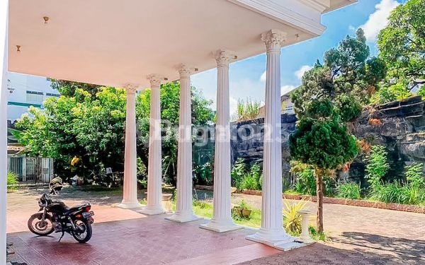 Rumah Mewah Murah Strategis di Laweyan Solo Kota 2